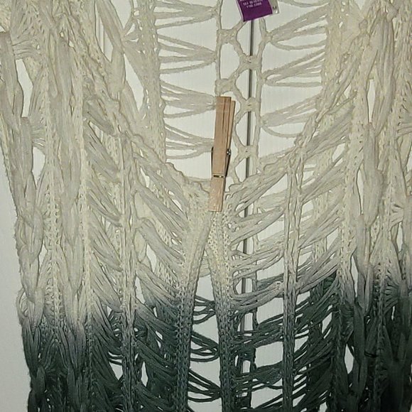 Olivia M. Ombre Three-Tone Crocheted Vest With fringe - Size M - Picture 7 of 11
